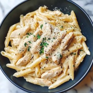 Creamy Garlic Parmesan Chicken Pasta Recipe