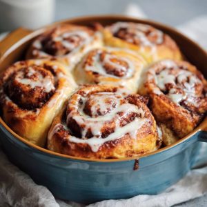 Easy Homemade Cinnamon Rolls